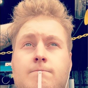 Meet your Posher, Jay